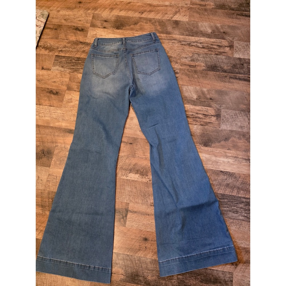 Twelve by On the Fifth High Rise Flare Jeans Medium Wash Blue‎ Denim Size 28 - Picture 3 of 3